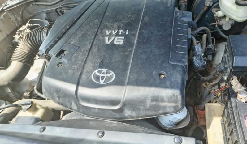 
								Naija Used 2006 Toyota Tacoma full									