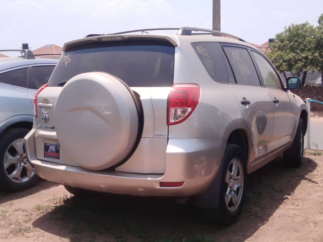 Foreign Used 2007 Toyota RAV4