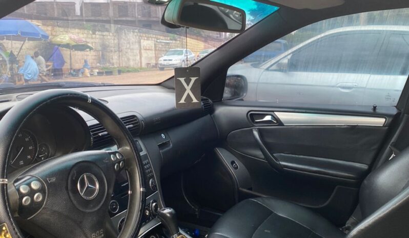 
								Naija Used 2006 Mercedes-Benz C 230 full									