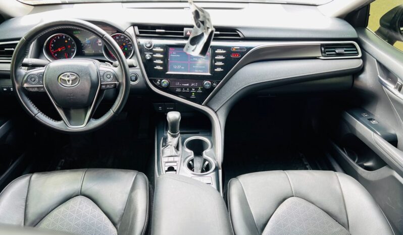 
								Foreign Used 2018 Toyota Camry full									