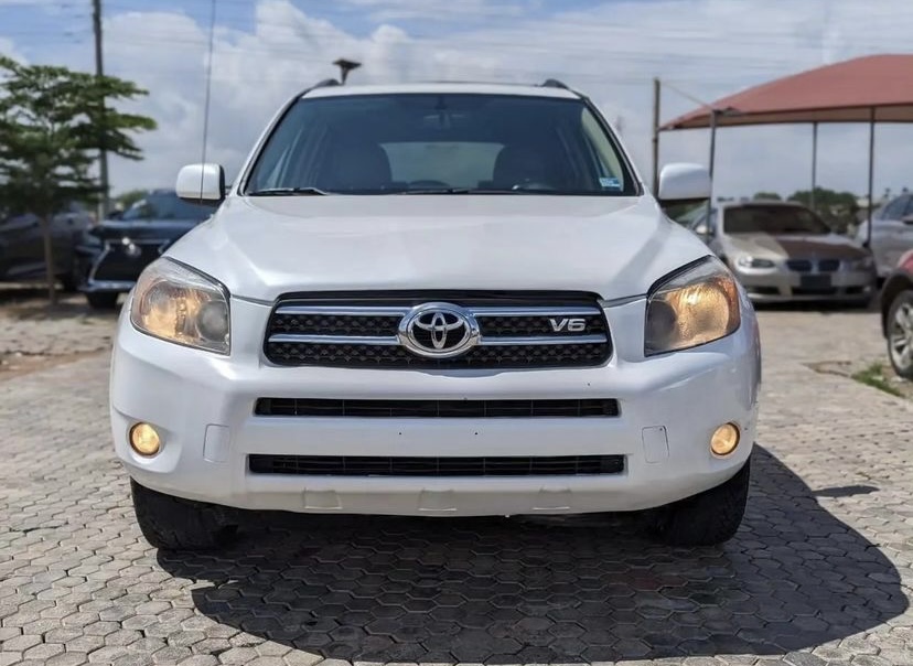 Foreign Used 2008 Toyota RAV4