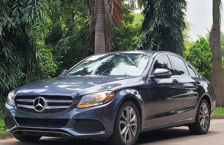 
								Foreign Used 2016 Mercedes-Benz C 300 full									