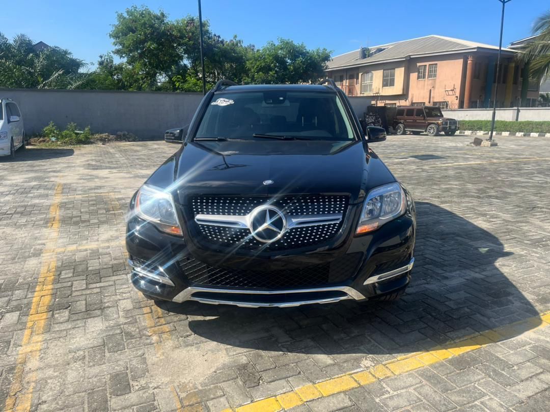 Naija Used 2015 Mercedes-Benz GLK 350 4Matic