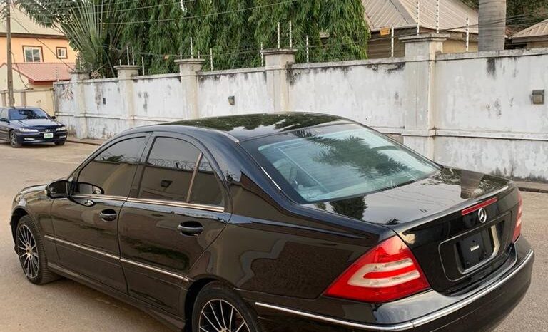 
								Naija Used 2007 Mercedes-Benz C 220 full									