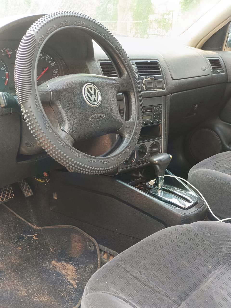 Naija Used 2005 Volkswagen Golf 4