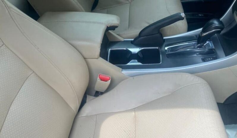 
								Naija Used 2014 Honda Accord full									