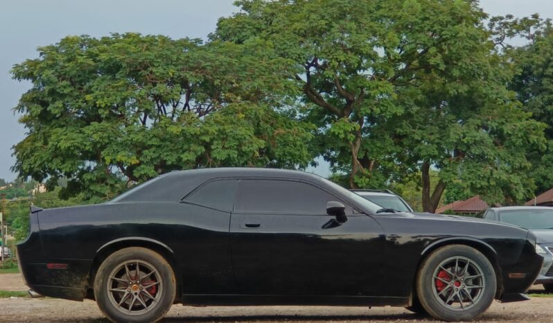 
								Naija Used 2013 Dodge Challenger full									