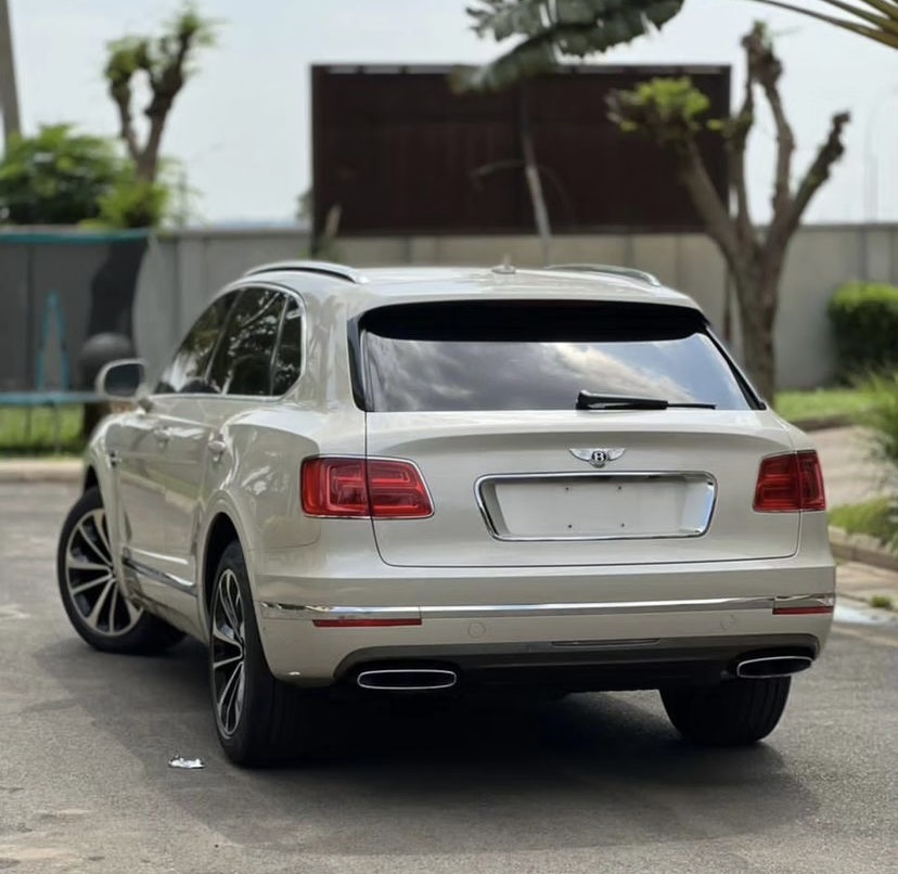 Foreign Used 2019 Bentley Bentayga