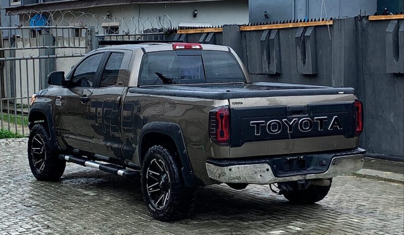 
								Naija Used 2010 Toyota Tundra full									