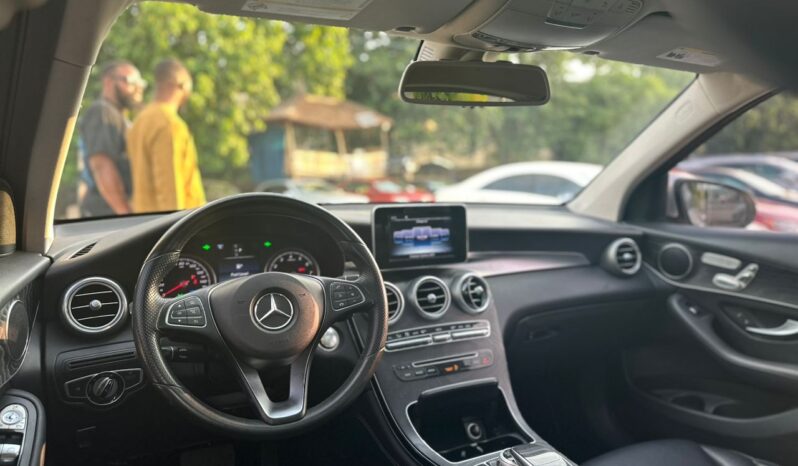 
								Foreign Used 2016 Mercedes-Benz GLC 300 full									