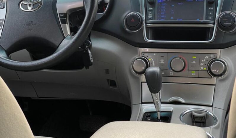 
								Naija Used 2013 Toyota Highlander full									