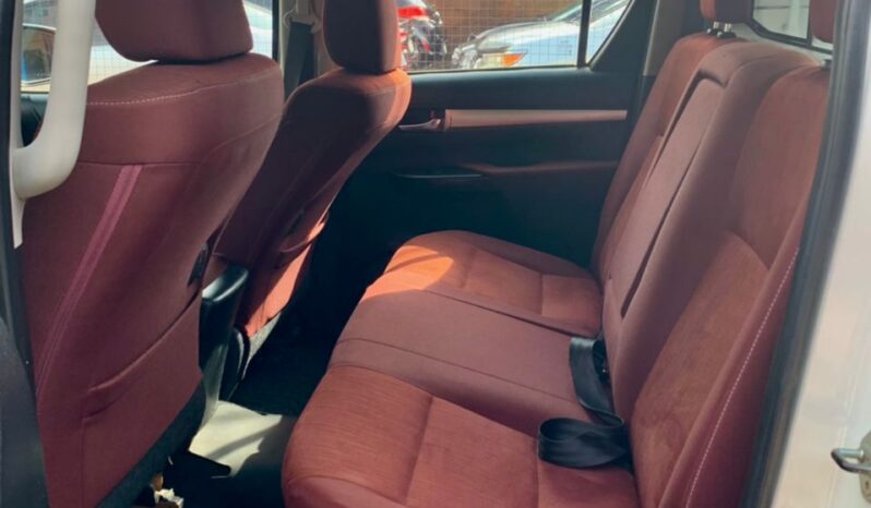 
								Naija Used 2019 Toyota Hilux full									